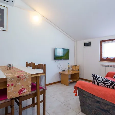 Apartman Elena
